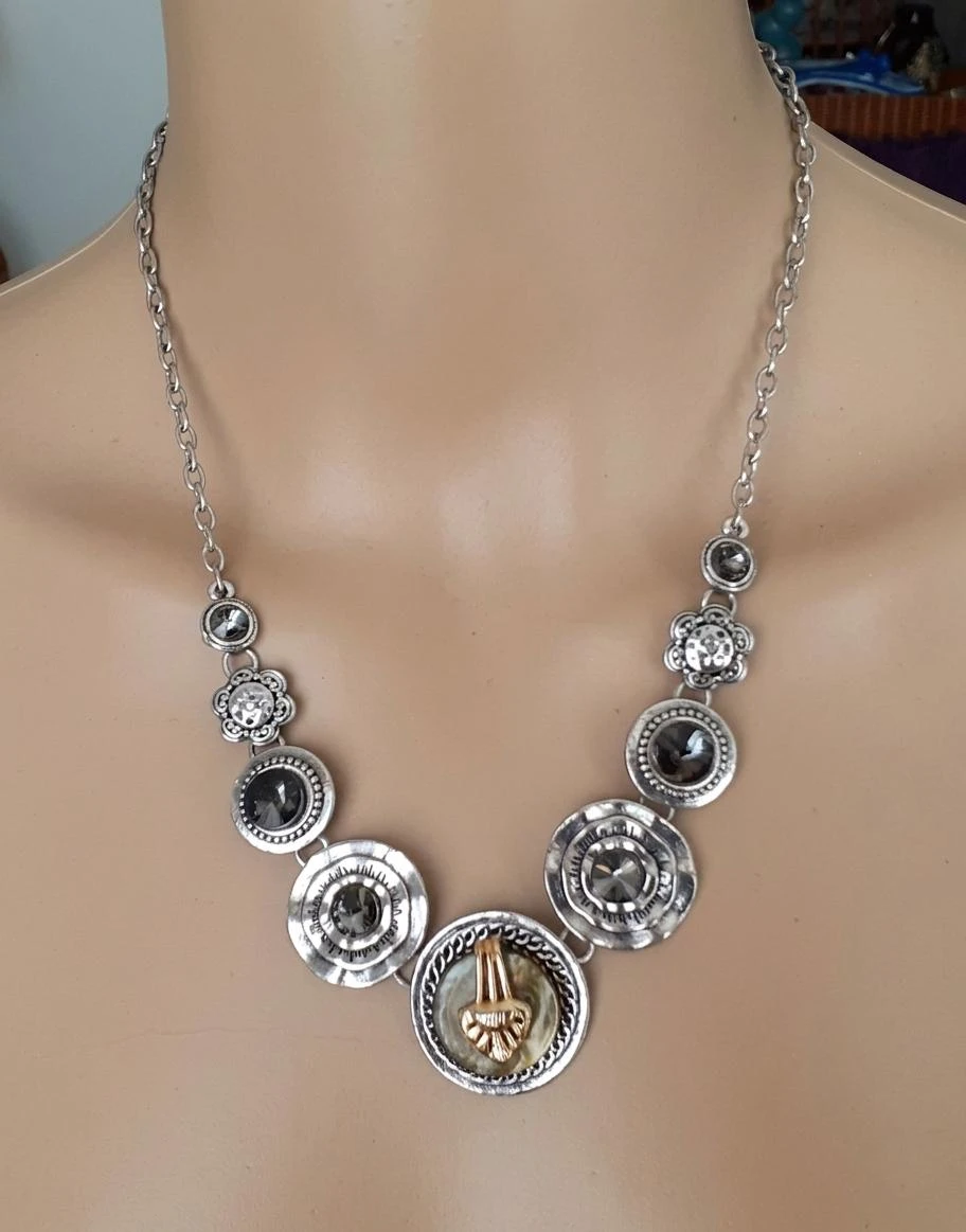 Collier vintage en argent avec cristaux et nacre – photo 8